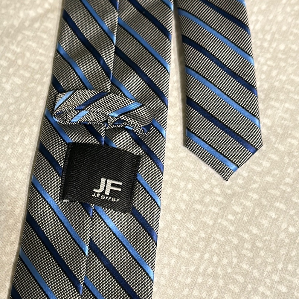 JF J.Ferrar Blue and Navy Striped Men's Tie